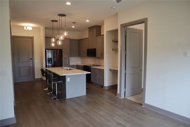 2700 Old Denton Road 3314, Carrollton, TX 75007