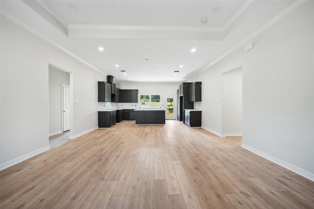 190 Faulkner Ave, Coldspring, TX 77331