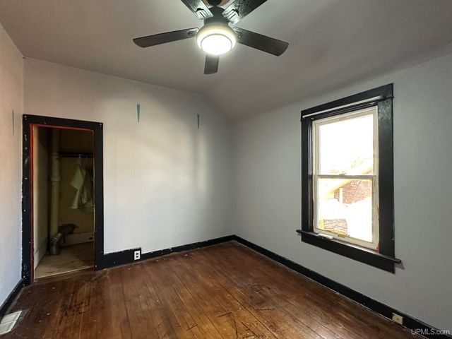 210 Brotherton Street, Wakefield, MI 49968