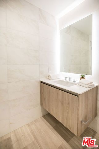 8600 Wilshire Boulevard GF15, Beverly Hills, CA 90211