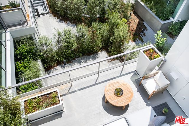 8600 Wilshire Boulevard GF15, Beverly Hills, CA 90211