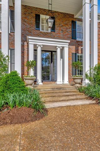 4340 Beekman Dr, Nashville, TN 37215