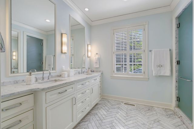 4340 Beekman Dr, Nashville, TN 37215