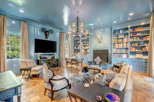 4340 Beekman Dr, Nashville, TN 37215