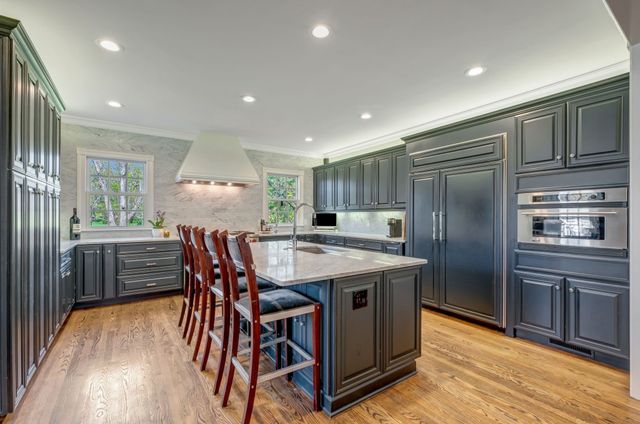 4340 Beekman Dr, Nashville, TN 37215