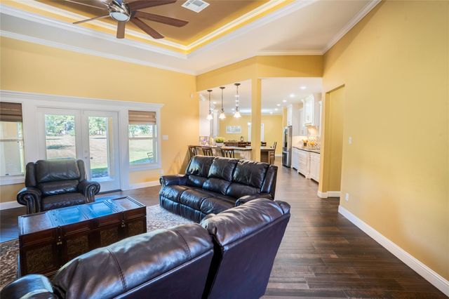 9025 Water Buck Ln, Conroe, TX 77303