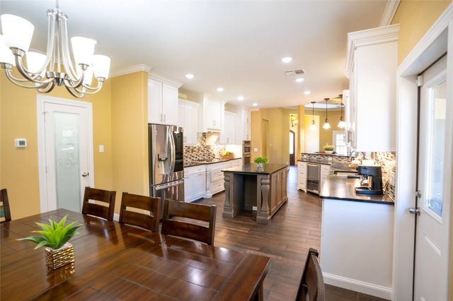 9025 Water Buck Ln, Conroe, TX 77303