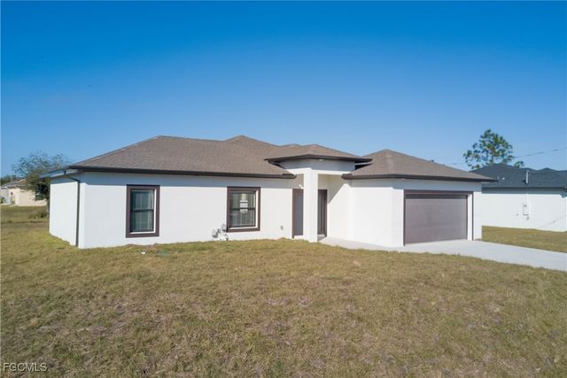 3606 54th ST W, Lehigh Acres, FL 33971