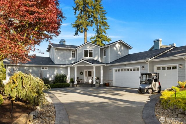 712 Tiffany Meadows Drive NE, Bainbridge Island, WA 98110