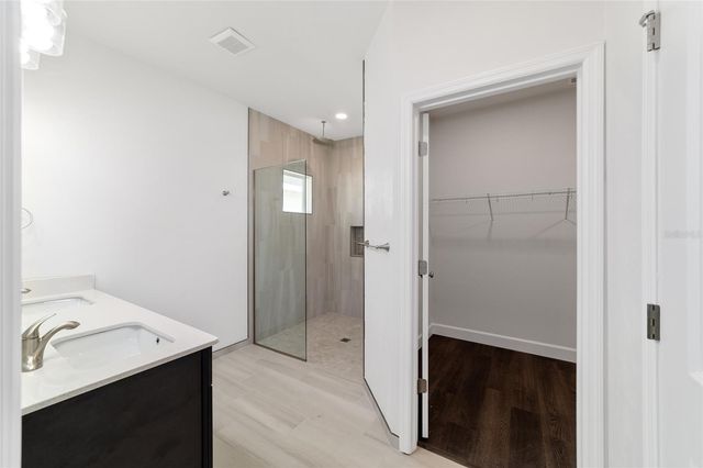 6735 SW 10 LANE, Gainesville, FL 32607