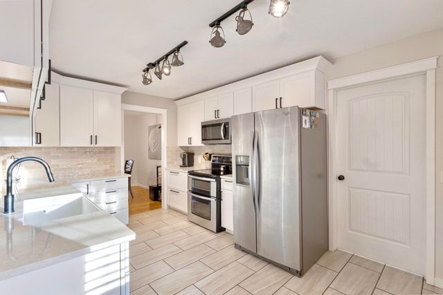 404 Highland Avenue, Monett, MO 65708