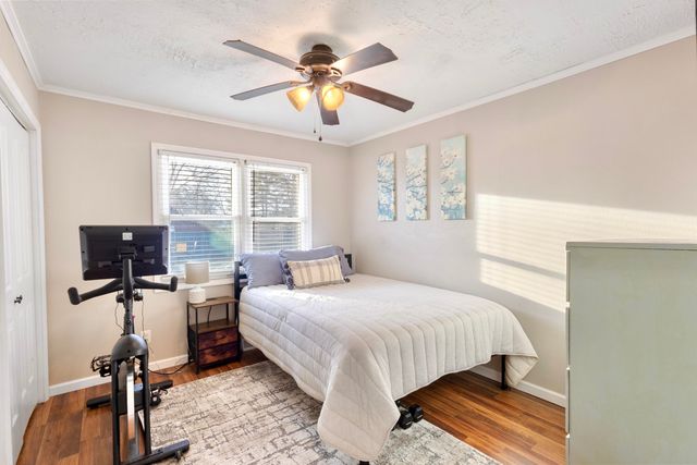 404 Highland Avenue, Monett, MO 65708