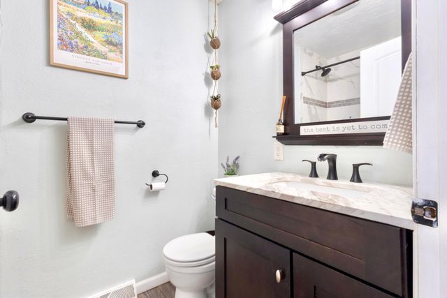 404 Highland Avenue, Monett, MO 65708