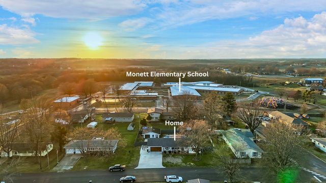 404 Highland Avenue, Monett, MO 65708