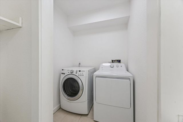 1936 Upland Drive, Houston, TX 77043