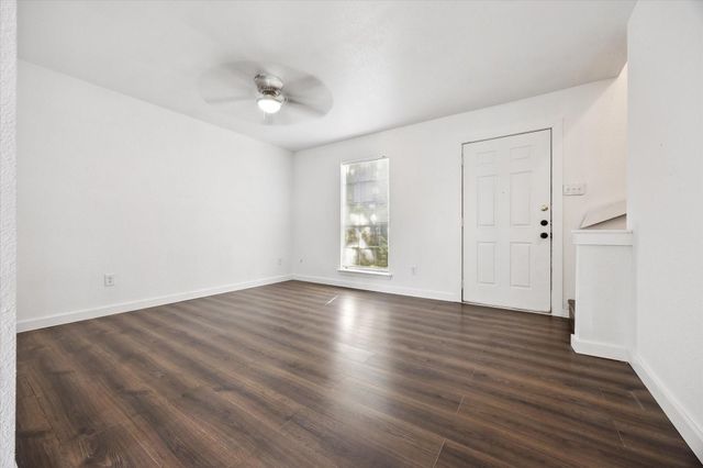 1936 Upland Drive, Houston, TX 77043