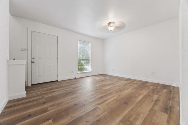 1936 Upland Drive, Houston, TX 77043