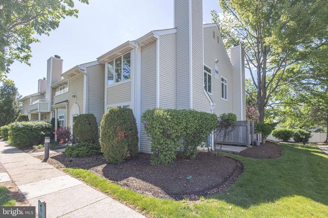 1904 NAOMIS CT, North Wales, PA 19454