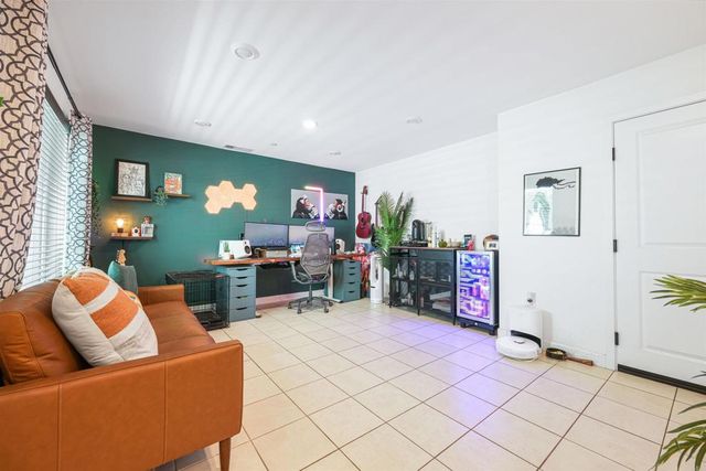 2111 Acara Circle, San Diego, CA 92154