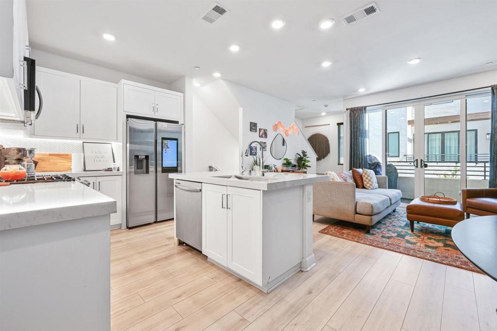 2111 Acara Circle, San Diego, CA 92154