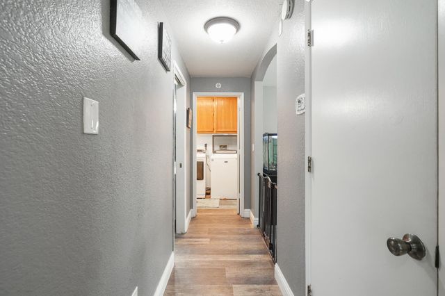 932 Vintage Oak Ave, Galt, CA 95632