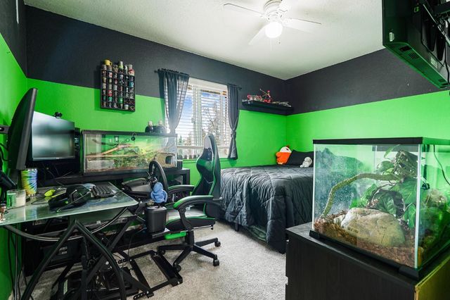 932 Vintage Oak Ave, Galt, CA 95632