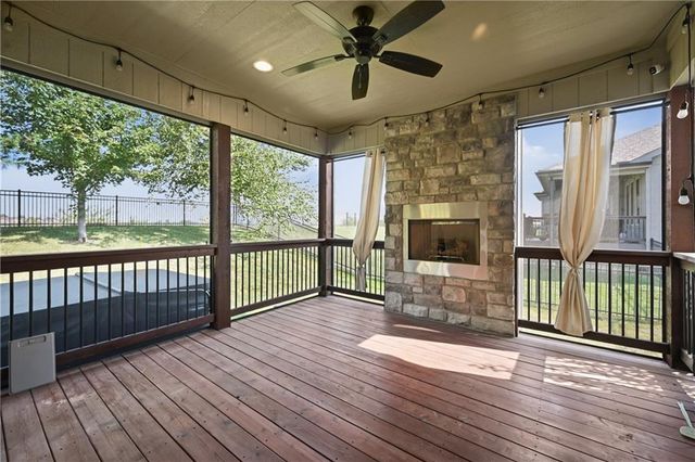 190 SW Roosevelt Ridge, Lee's Summit, MO 64081