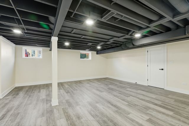 10132 S Turner Avenue, Evergreen Park, IL 60805