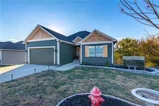 1506 Cross Creek Drive, Grain Valley, MO 64029