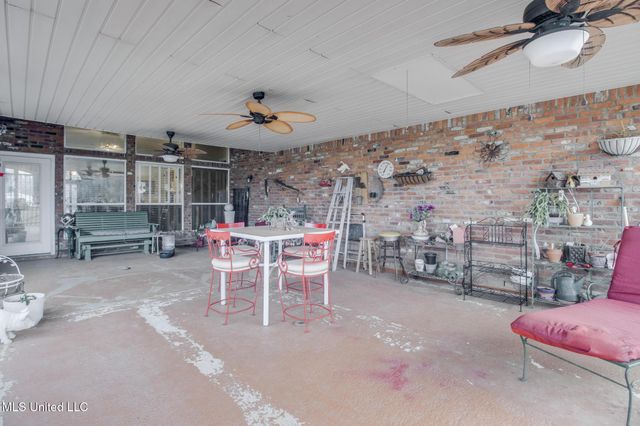 3 Laurel Grove Drive, Carriere, MS 39426