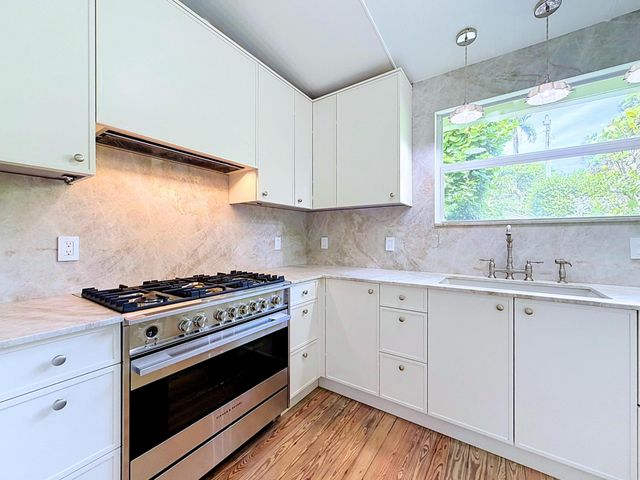224 N OCEAN BREEZE, Lake Worth Beach, FL 33460