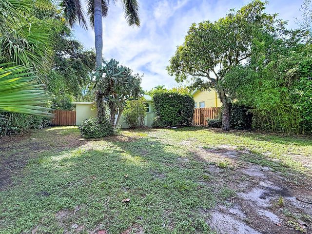 224 N OCEAN BREEZE, Lake Worth Beach, FL 33460