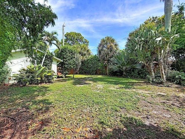 224 N OCEAN BREEZE, Lake Worth Beach, FL 33460