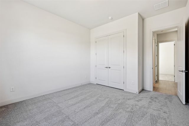 513 Carriage Hill Road, Midlothian, TX 76065