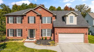 8729 Brookhaven Drive, Knoxville, TN 37931