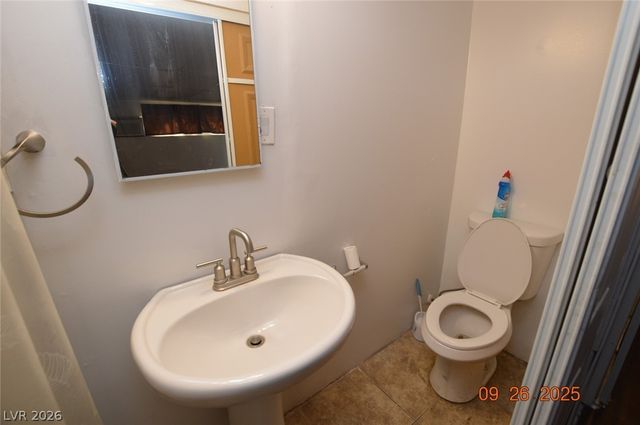 3980 Palos Verdes Street, Las Vegas, NV 89119