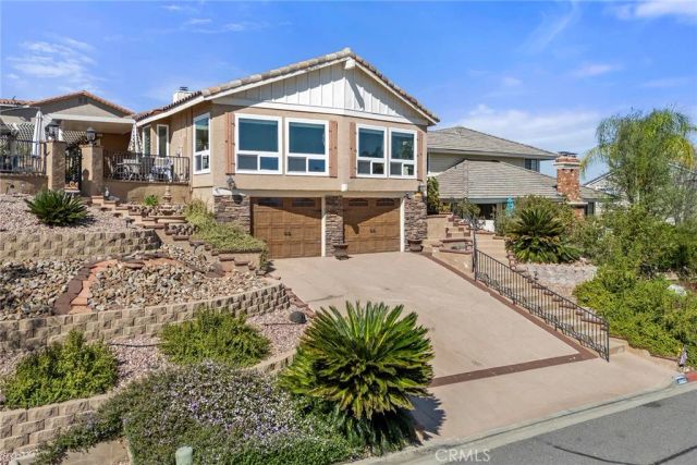 30663 Champion, Canyon Lake, CA 92587