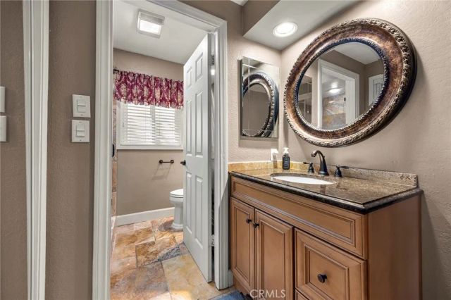 30663 Champion, Canyon Lake, CA 92587