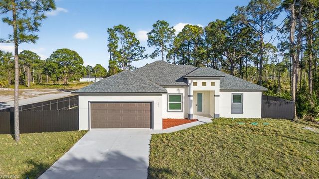 3216 57th ST W, Lehigh Acres, FL 33971
