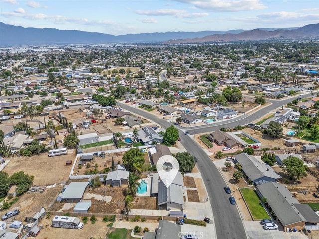 11255 Little Dipper, Jurupa Valley, CA 91752
