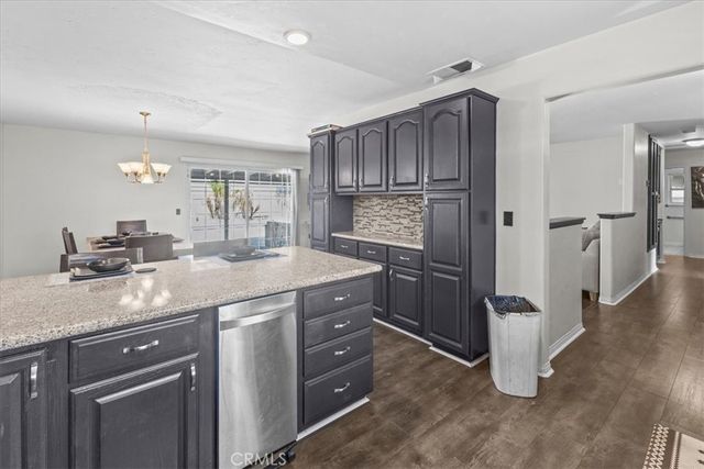 11255 Little Dipper, Jurupa Valley, CA 91752
