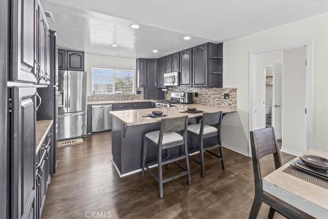 11255 Little Dipper, Jurupa Valley, CA 91752