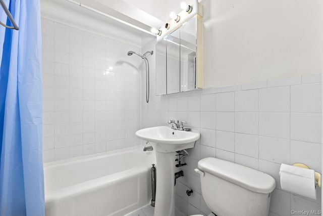 150-20 71st Avenue 4K, Flushing, NY 11367