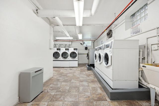 150-20 71st Avenue 4K, Flushing, NY 11367