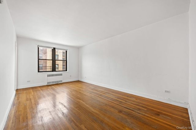 150-20 71st Avenue 4K, Flushing, NY 11367