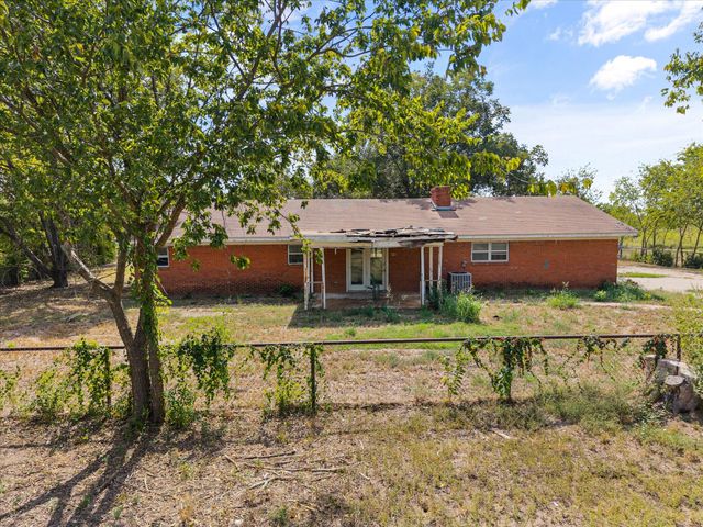 324 County Road 904, Joshua, TX 76058