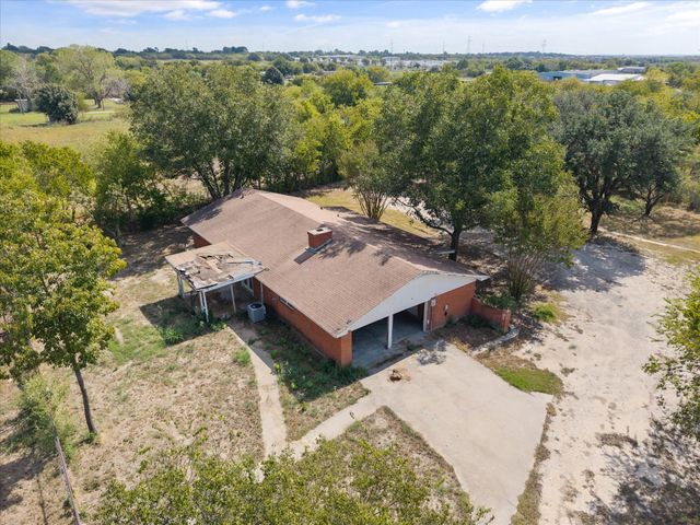 324 County Road 904, Joshua, TX 76058