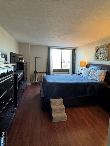 770 Anderson Avenue 9F, Cliffside Park, NJ 07010