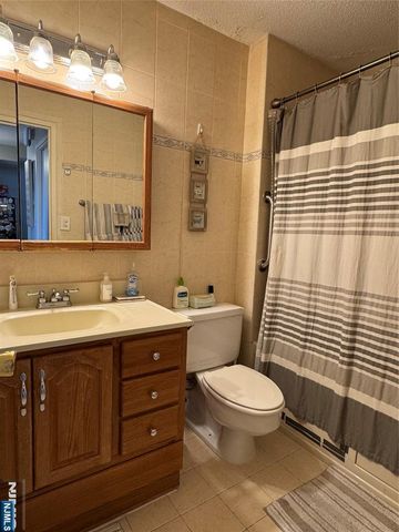 770 Anderson Avenue 9F, Cliffside Park, NJ 07010