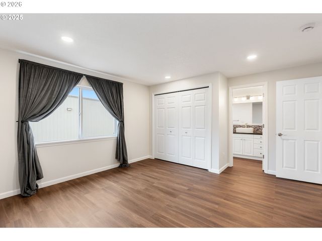 1189 S ASPEN Way, Canby, OR 97013